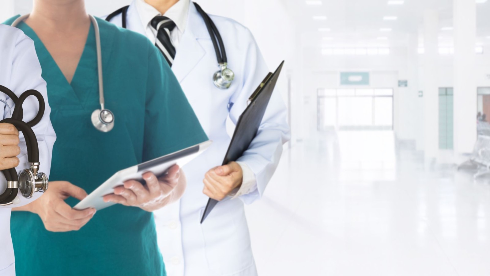 Δημόσιο και ιδιώτες μαζί, η μόνη απάντηση για την Υγεία | Ναυτεμπορική | 21.07.2023