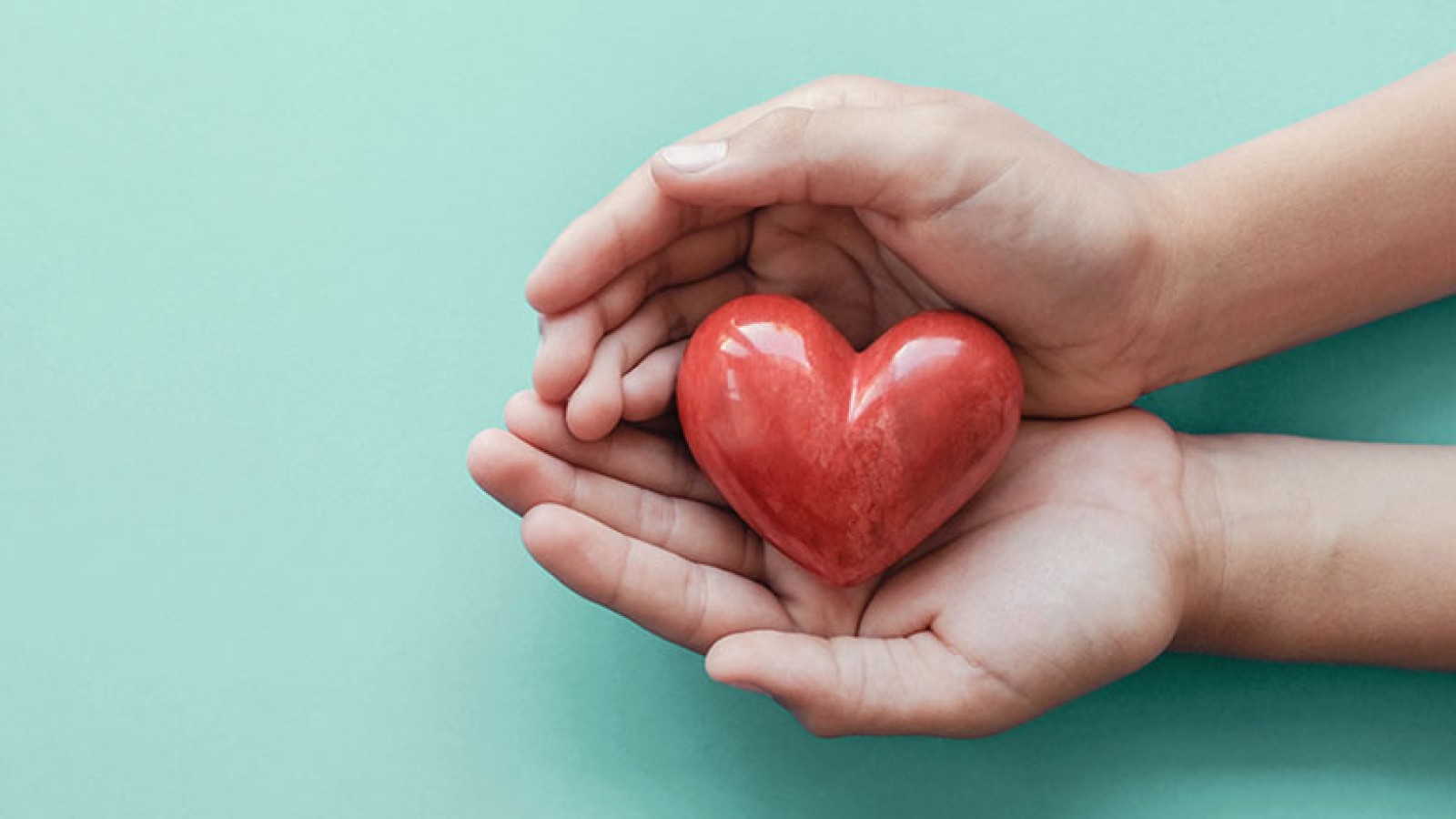 &Pi;&alpha;&gamma;&kappa;ό&sigma;&mu;&iota;&alpha; &Eta;&mu;έ&rho;&alpha; &Kappa;&alpha;&rho;&delta;&iota;ά&sigmaf;: &Eta; &sigma;&tau;&iota;&gamma;&mu;ή &nu;&alpha; &phi;&rho;&omicron;&nu;&tau;ί&sigma;&omicron;&upsilon;&mu;&epsilon; &tau;&eta;&nu; &kappa;&alpha;&rho;&delta;&iota;ά &mu;&alpha;&sigmaf; &epsilon;ί&nu;&alpha;&iota; &tau;ώ&rho;&alpha; | Zougla | 29.09.2025